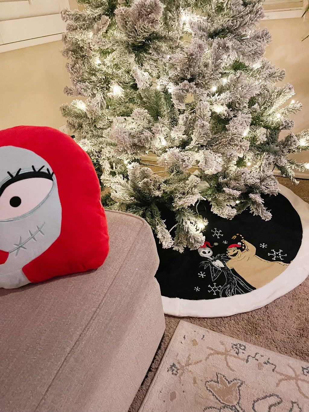 Disney The Nightmare Before Christmas Oogie and Jack Tree Skirt