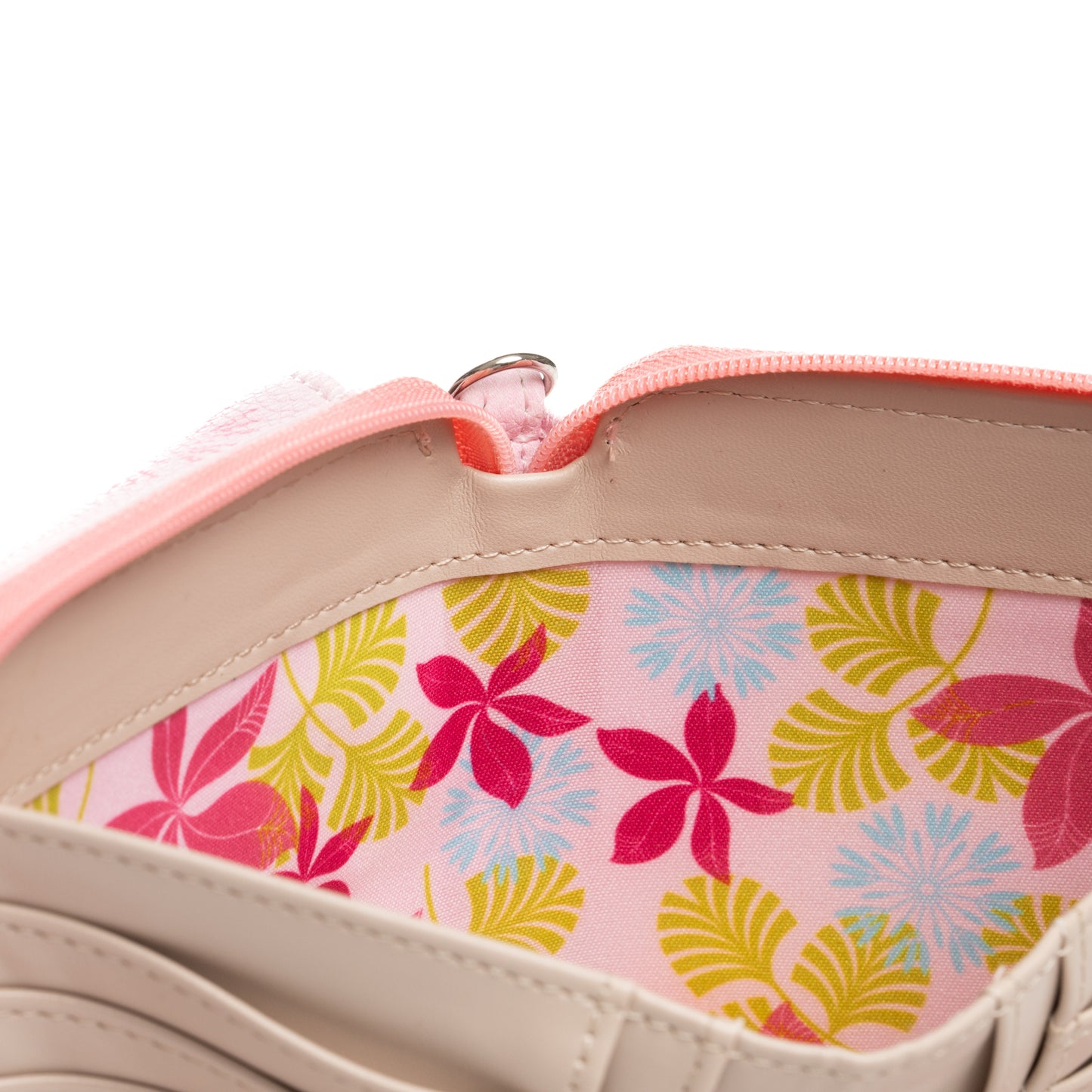 
                  
                    WondaPop Disney Artistocats: Marie Crossbody Wallet Cell Phone Wristlet
                  
                