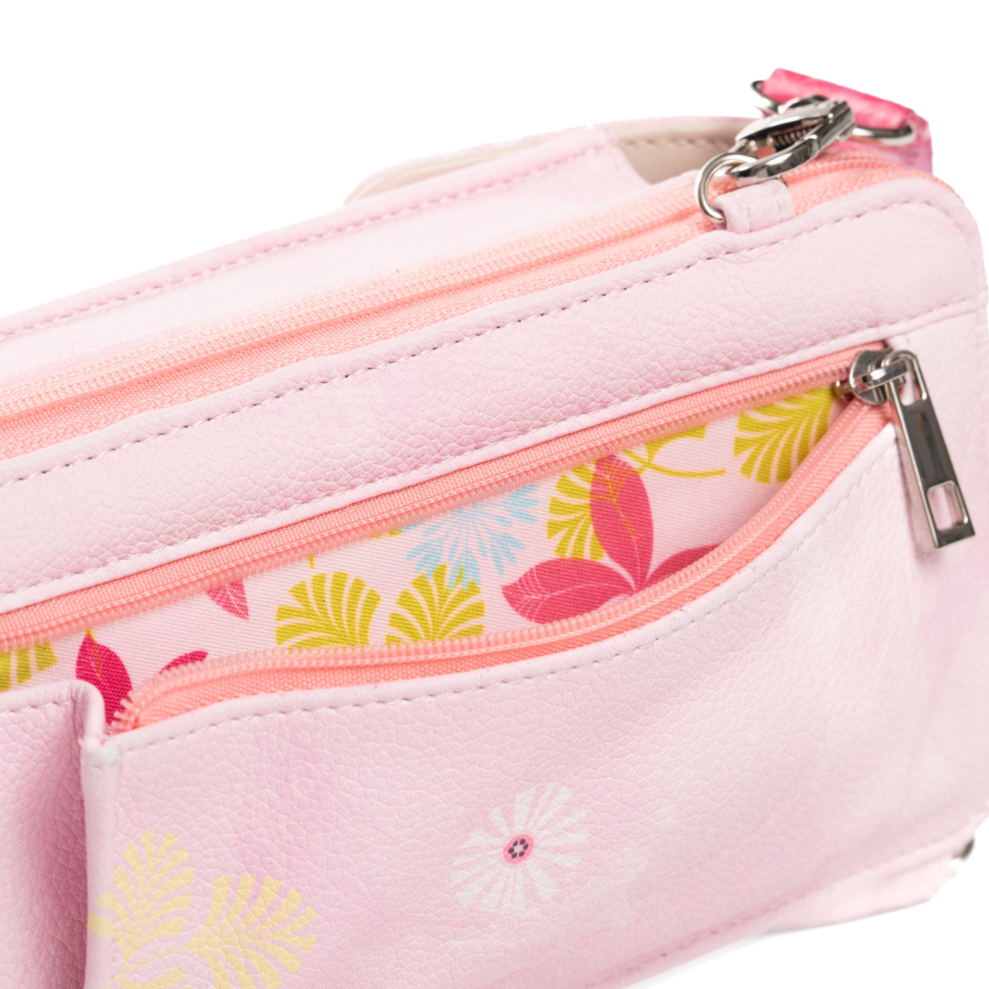 WondaPop Disney Artistocats: Marie Crossbody Wallet Cell Phone Wristlet