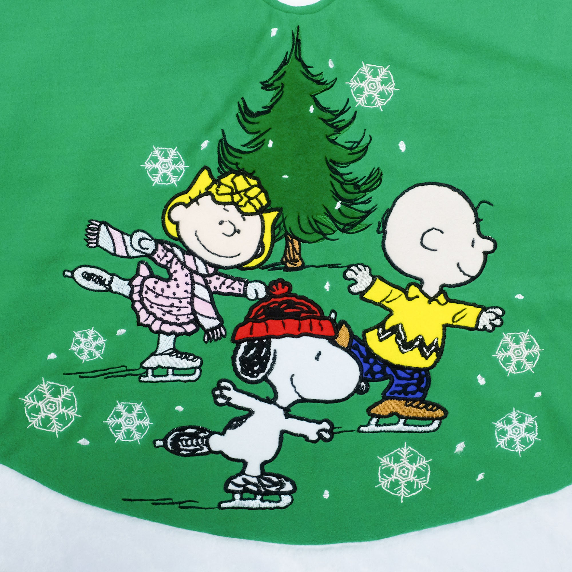 Peanuts Gang 48" Embroidered Applique Tree Skirt