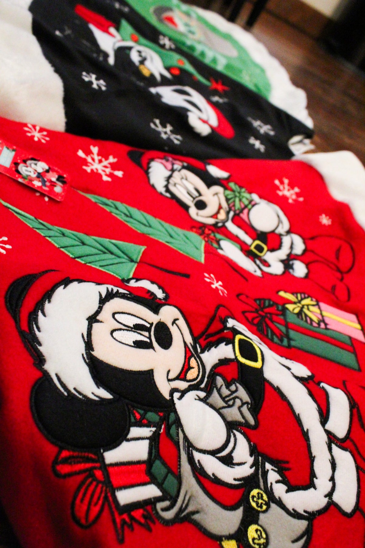 Mickey and Minnie Mouse Tree Skirt
